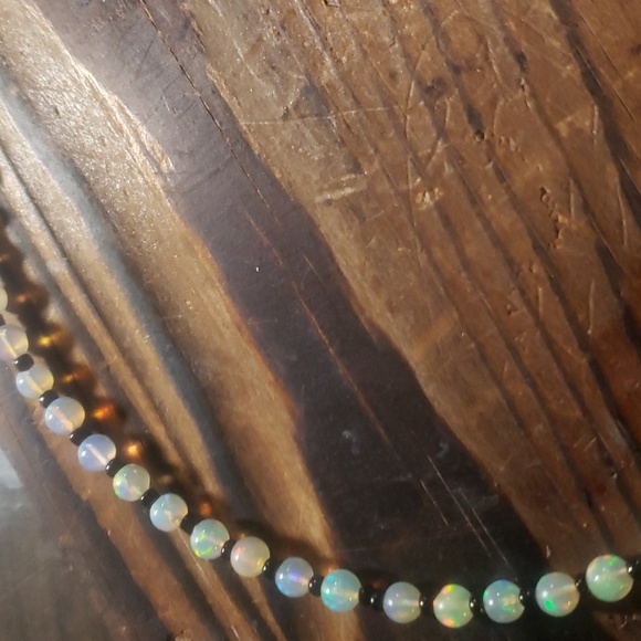 Rare Ethiopian opal choker - Picture 9 of 11